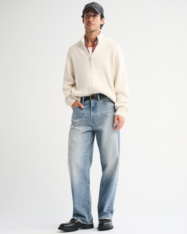 Abercrombie & Fitch - Baggy Jeans