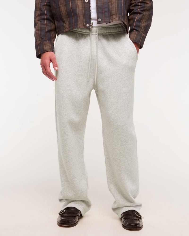 Abercrombie & Fitch - Essential Baggy Open - Hem Sweatpant - Brandatak Store
