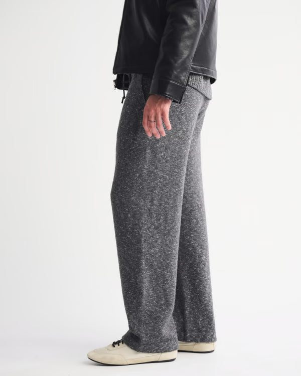 Abercrombie & Fitch - Baggy Open-Hem Sweater Pant IMMEDIATE