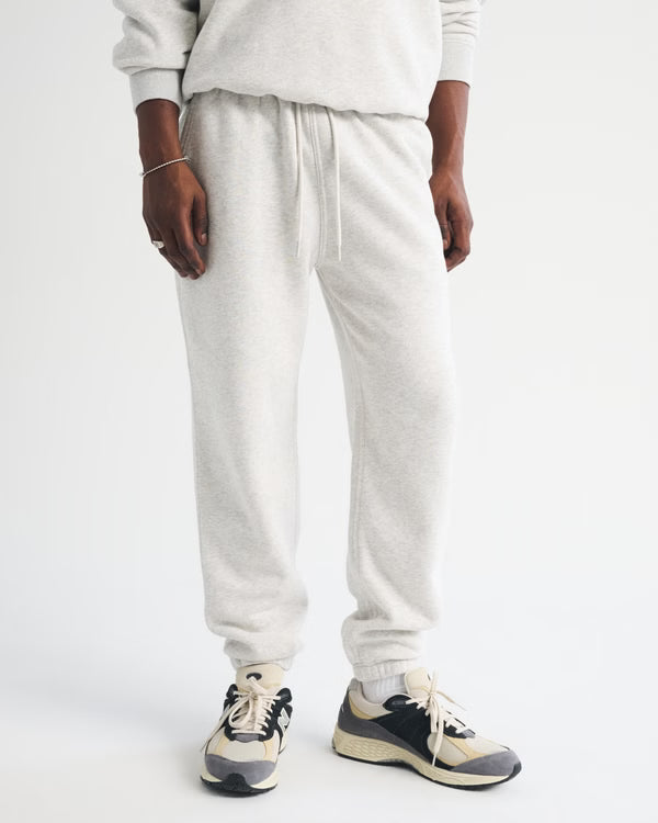Abercrombie & Fitch - Essential Cinched Sweatpant