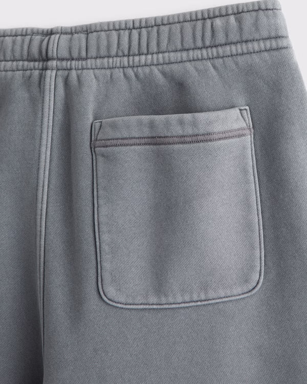 Abercrombie & Fitch - Essential Straight Open-Hem Sweatpant