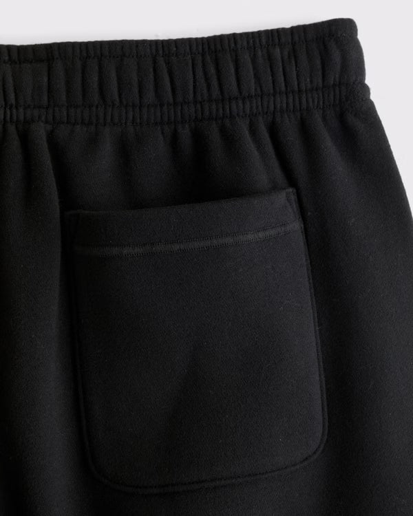 Abercrombie & Fitch - Essential Straight Open-Hem Sweatpant