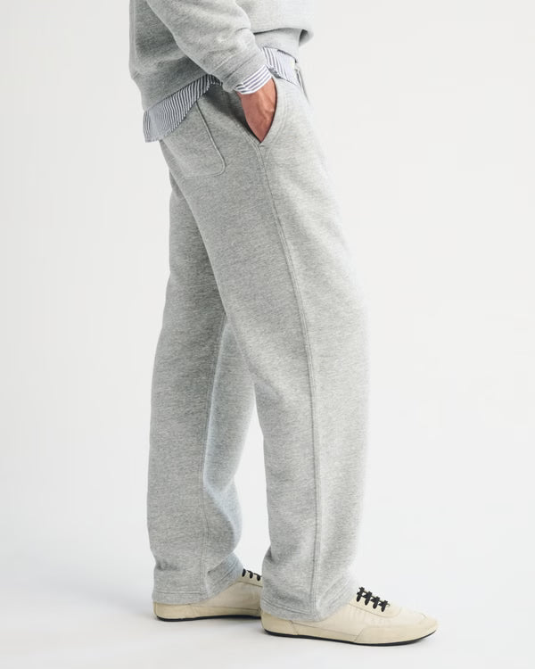 Abercrombie & Fitch - Essential Straight Open-Hem Sweatpant