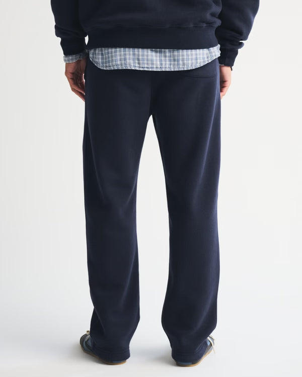 Abercrombie & Fitch - Essential Straight Open-Hem Sweatpant
