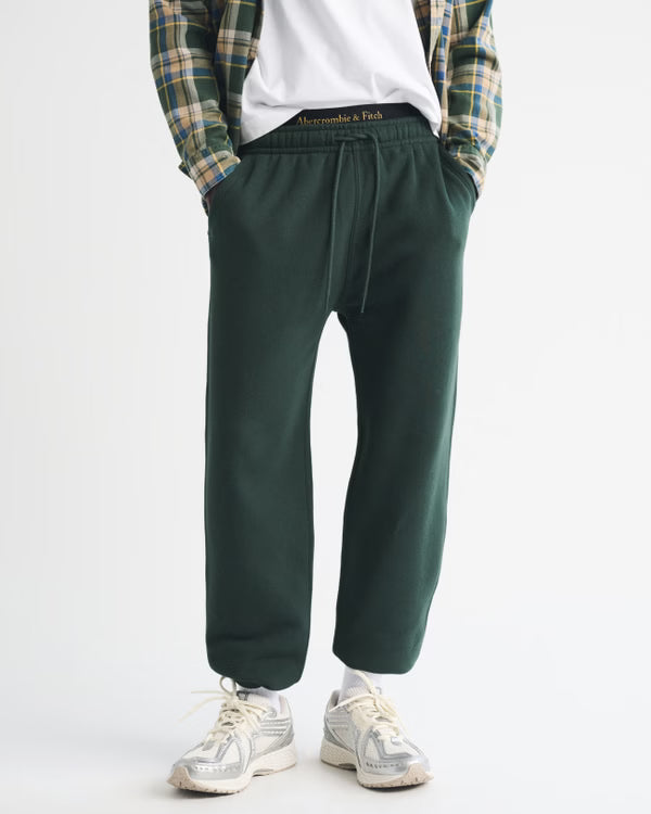 Abercrombie & Fitch - Essential Cinched Sweatpant