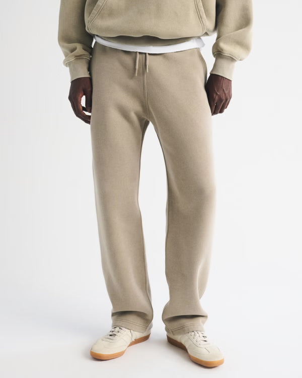 Abercrombie & Fitch - Essential Straight Open-Hem Sweatpant