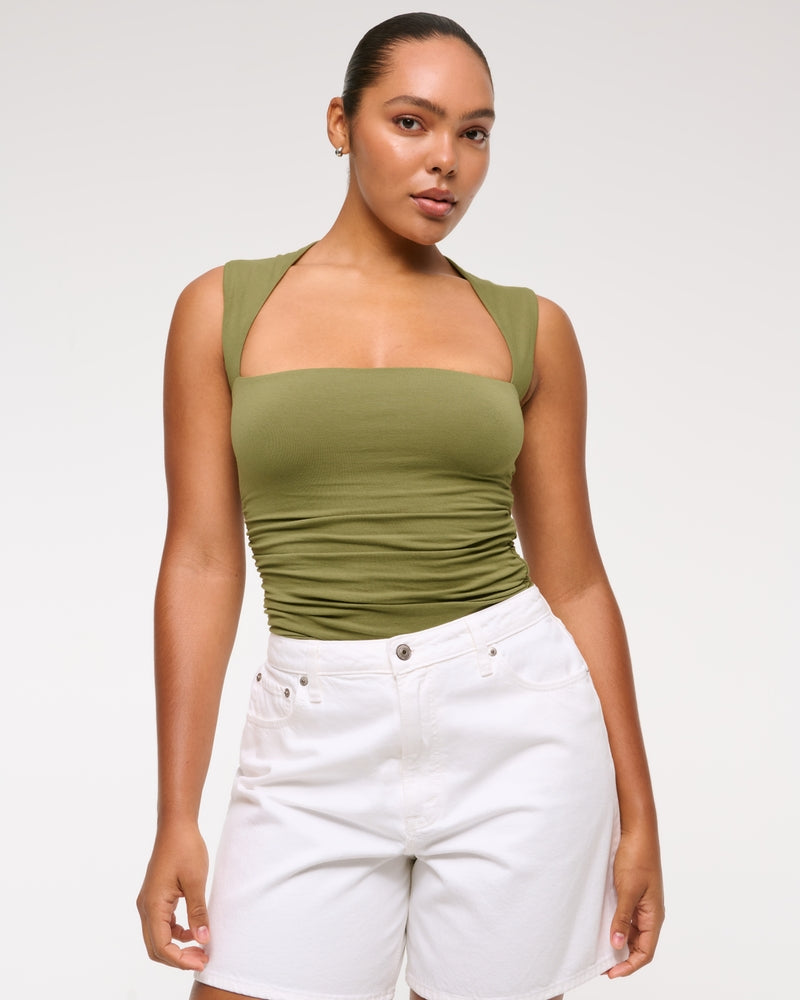 قمة A&amp;F Ava 