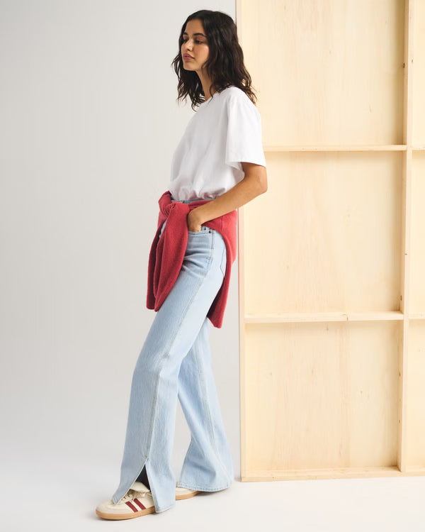 Abercrombie & Fitch - High Rise 90s Relaxed Jean
