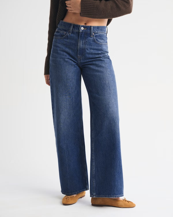 Abercrombie & Fitch - High Rise Wide Leg Jean