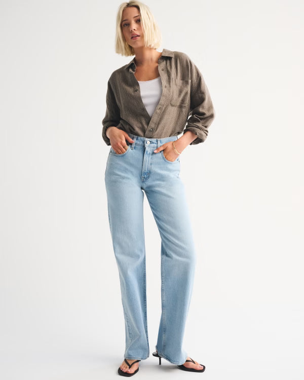 Abercrombie & Fitch - High Rise 90s Relaxed Jean