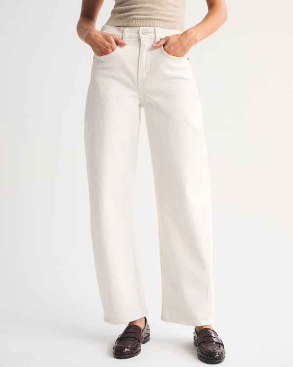 Abercrombie & Fitch - High Rise Barrel Jean