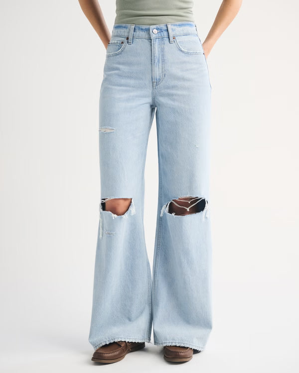 Abercrombie & Fitch - High Rise Wide Leg Jean