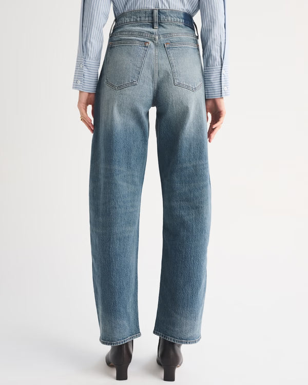 Abercrombie & Fitch - High Rise Barrel Jean