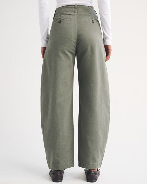 Abercrombie & Fitch - 100% Cotton High Rise Chino Barrel Pant
