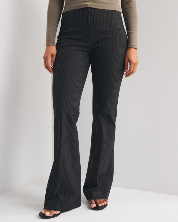 Abercrombie & Fitch - Curve Love A&F Forme Bootcut Pant