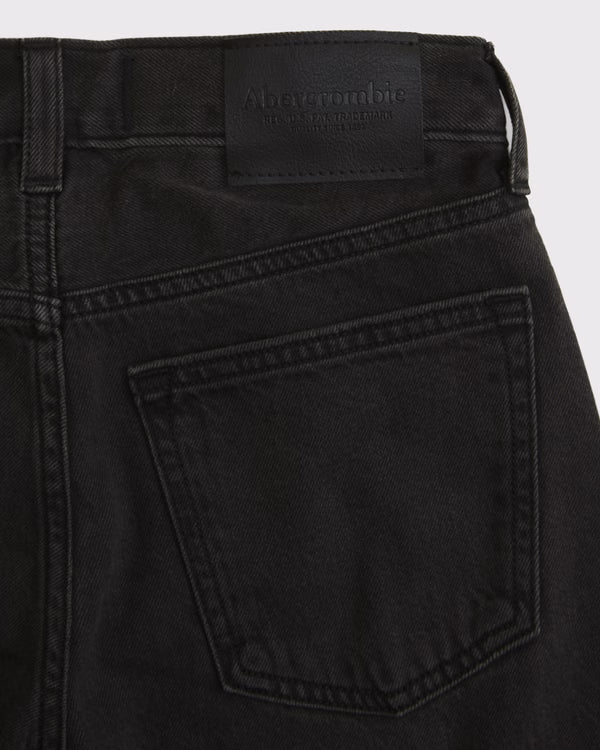 Abercrombie & Fitch - Lightweight Loose Jeans