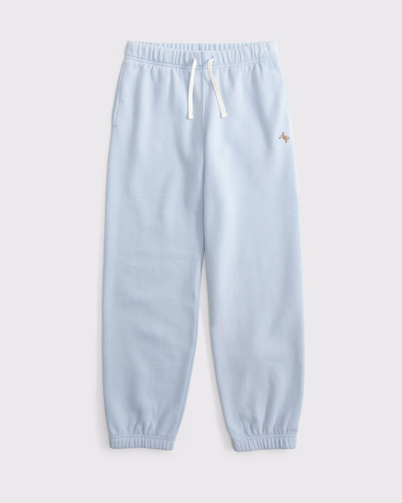 Abercrombie & Fitch - Essential Logo Baggy Jogger