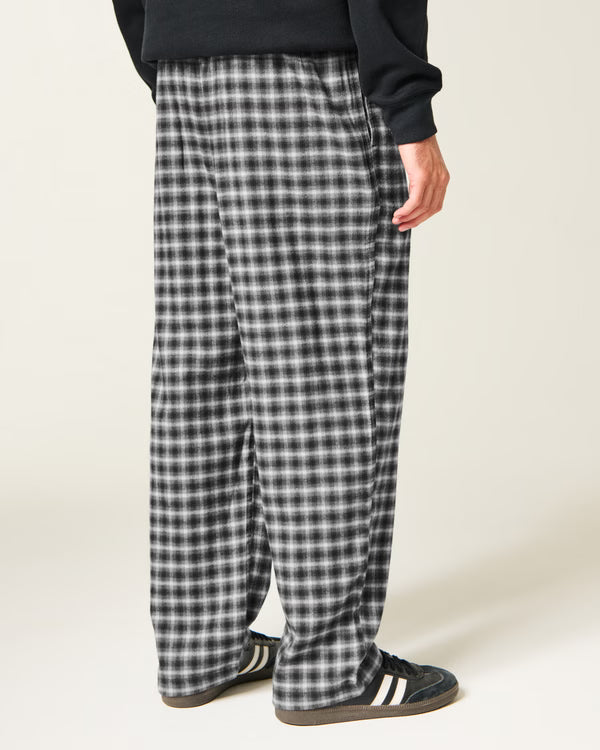 Hollister - Baggy Flannel Pants