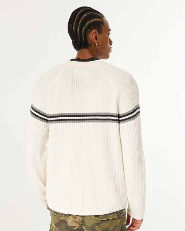 Hollister - Boxy Logo Crew Sweater