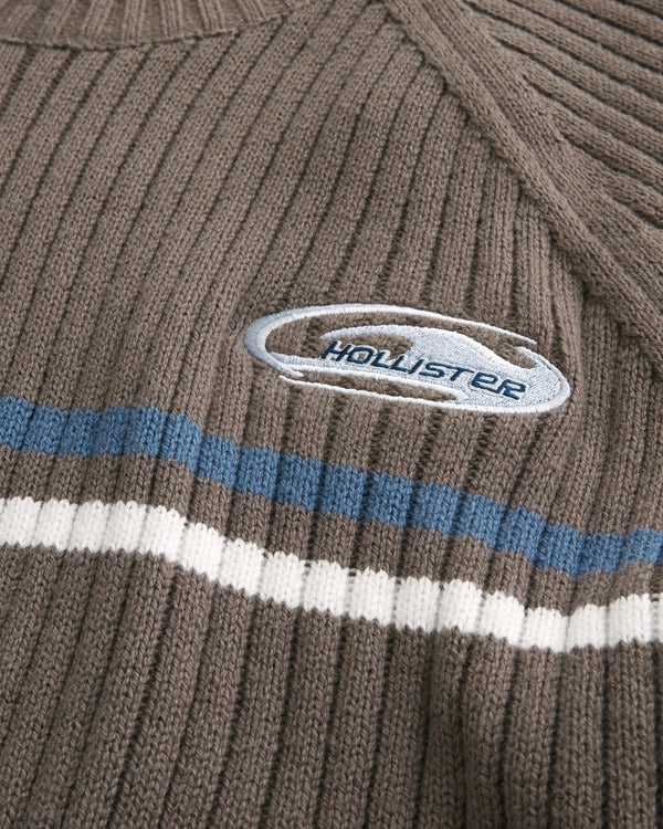 Hollister - Boxy Logo Crew Sweater