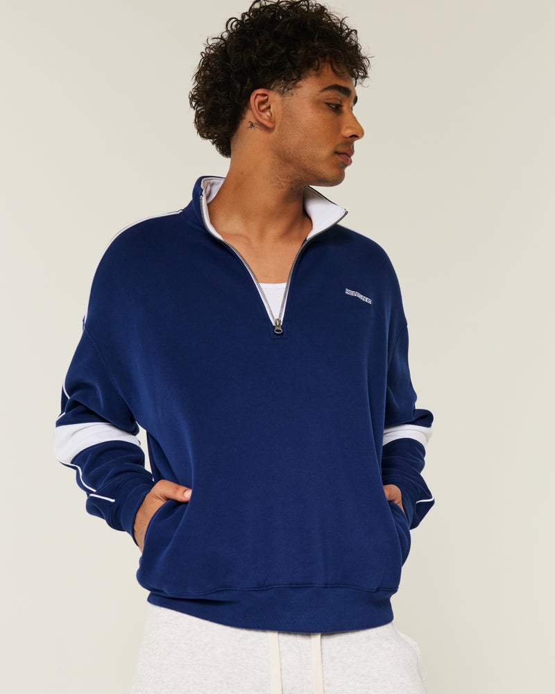 Hollister - Boxy Half-Zip Logo Sweatshirt