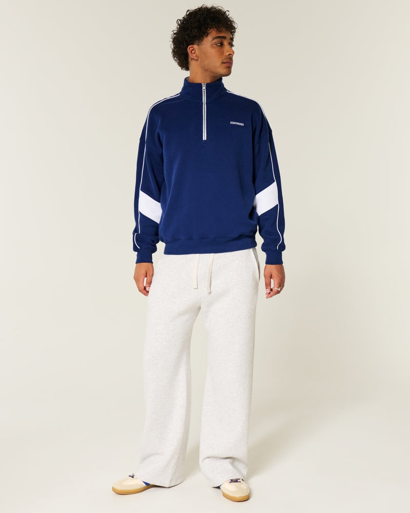 Hollister - Boxy Half-Zip Logo Sweatshirt