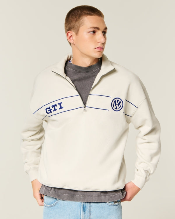 Hollister - Boxy Half-Zip Volkswagen Graphic Sweatshirt