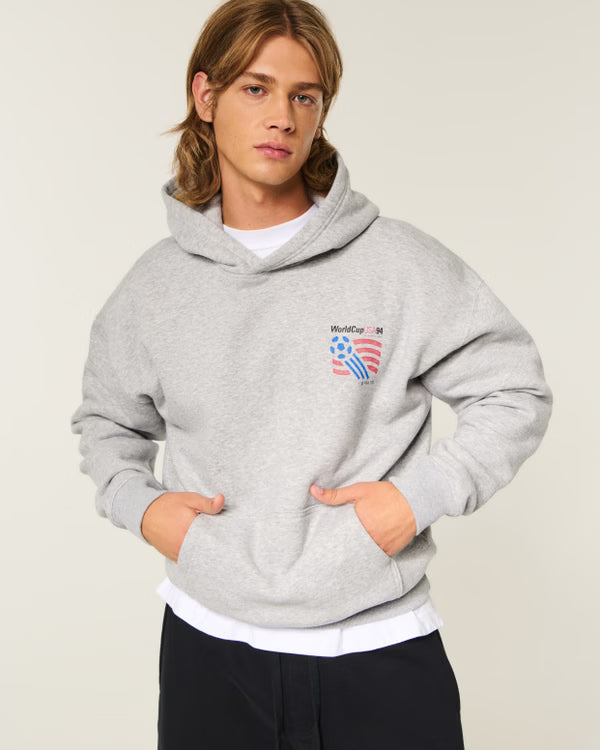 Hollister - Quarter-Zip Arsenal F.C. Graphic Sweatshirt