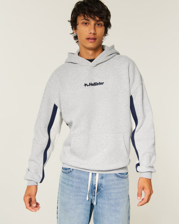 Hollister - Boxy Logo Graphic Hoodie