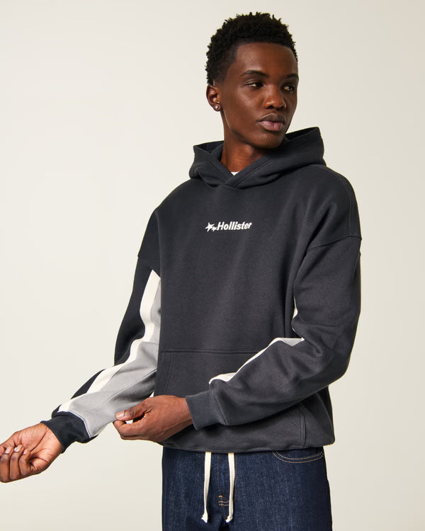 Hollister - Boxy Logo Graphic Hoodie