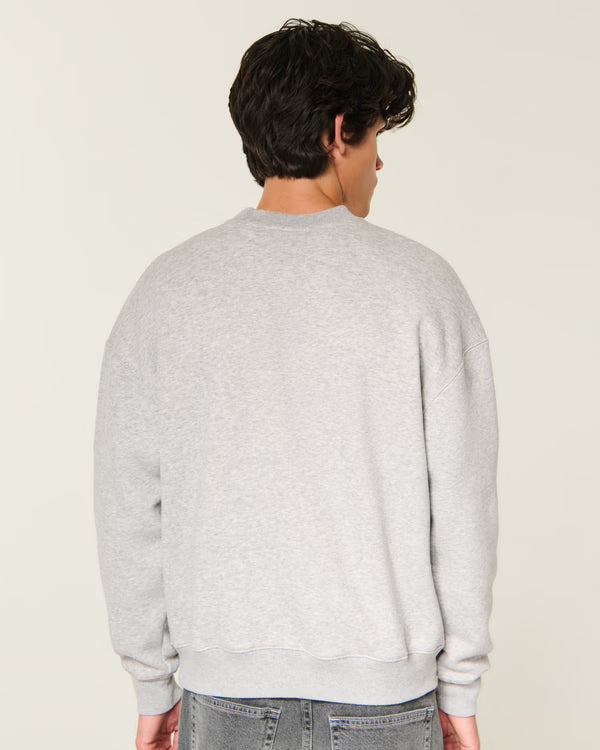 Hollister - Feel Good Boxy Crew Sweatshirt