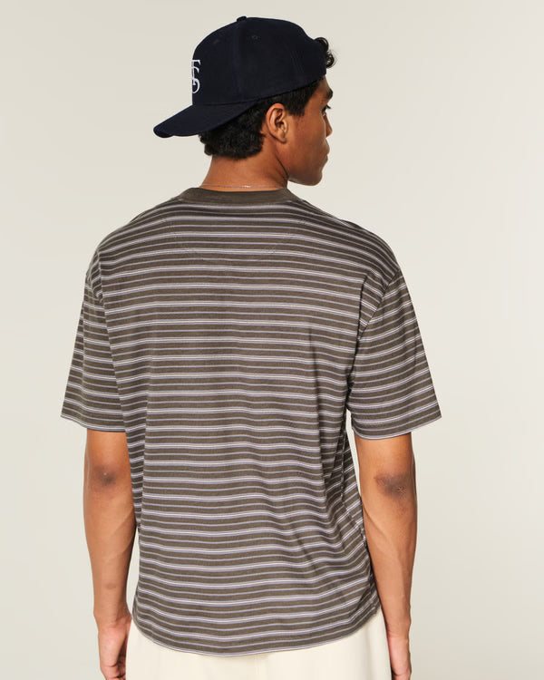 Hollister - Boxy Logo Graphic Tee