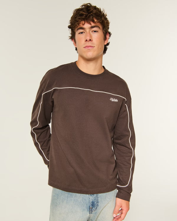 Hollister - Boxy Heavyweight Piping Logo Crew T-Shirt