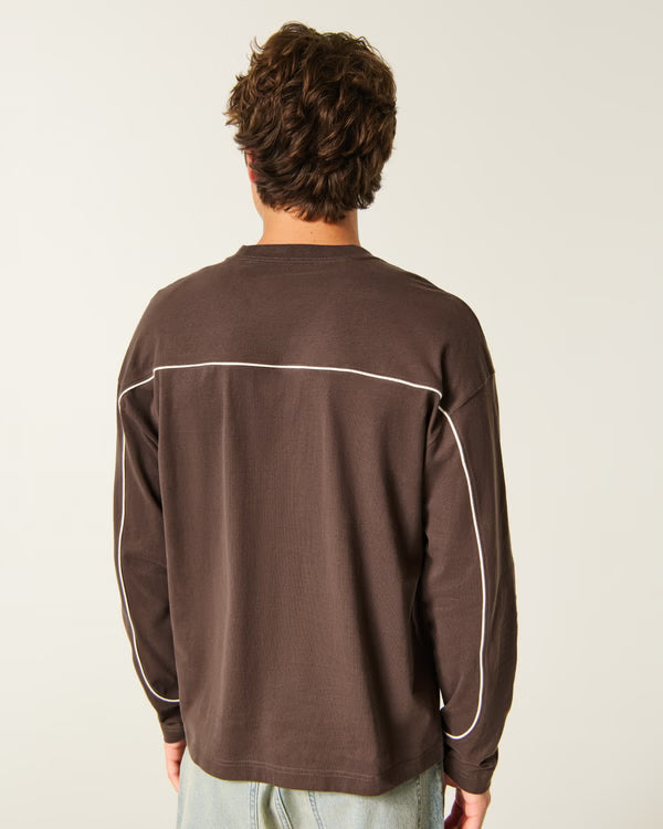 Hollister - Boxy Heavyweight Piping Logo Crew T-Shirt