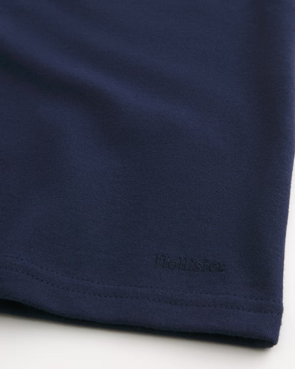 Hollister - Relaxed Everyday Tee