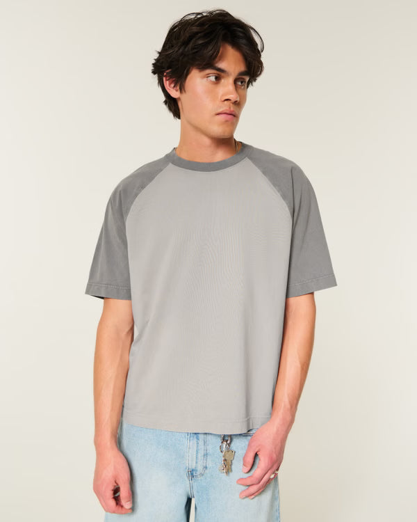 Hollister - Boxy Heavyweight Washed Cotton Crew T-Shirt
