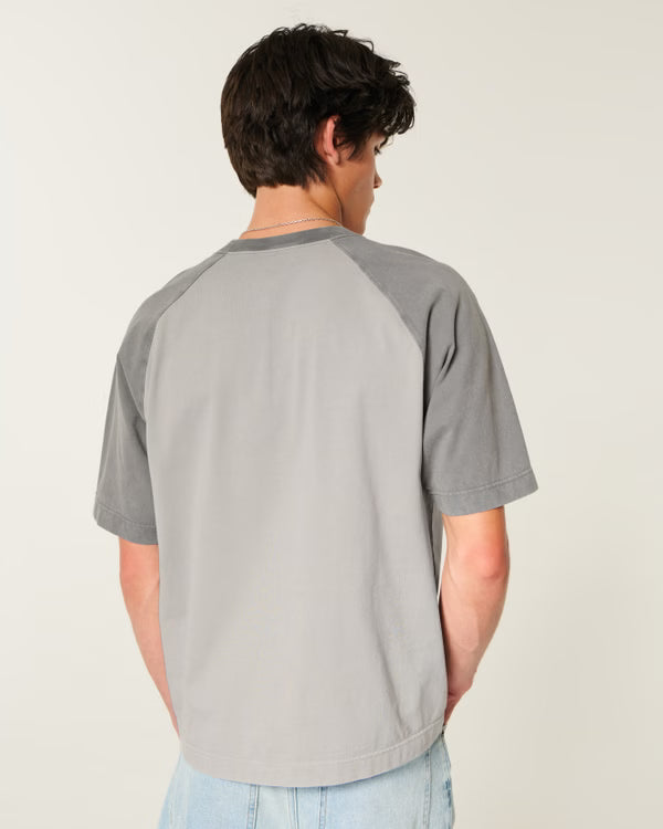 Hollister - Boxy Heavyweight Washed Cotton Crew T-Shirt