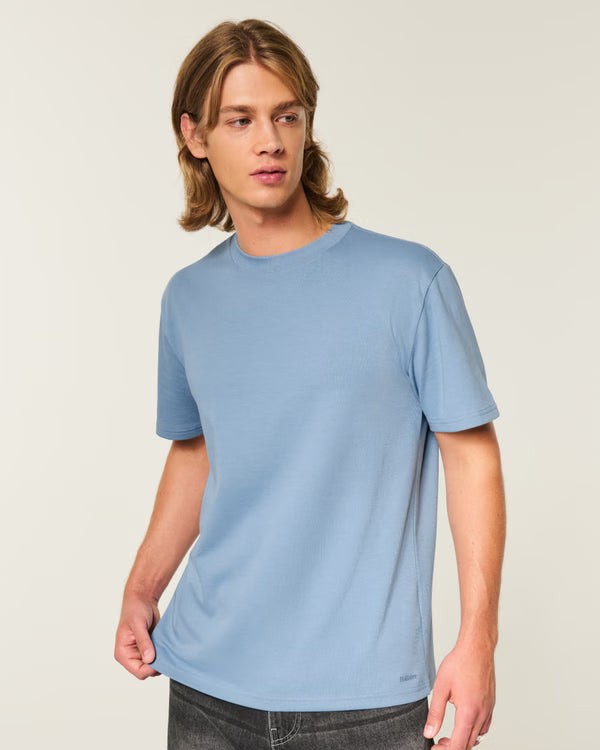 Hollister - Relaxed Everyday Tee