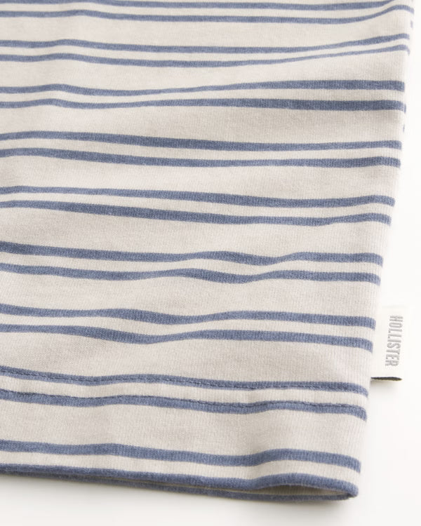 Hollister - Relaxed HeavyWeight Cotton Logo Crew T Shirt IMMEDIATE