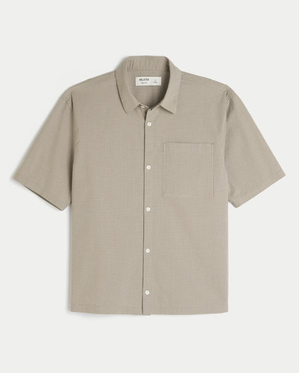 Hollister - Boxy Short-Sleeve Wing Graphic Shirt