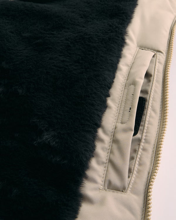 Hollister - Feel Good Faux Fur Puffer Jacket