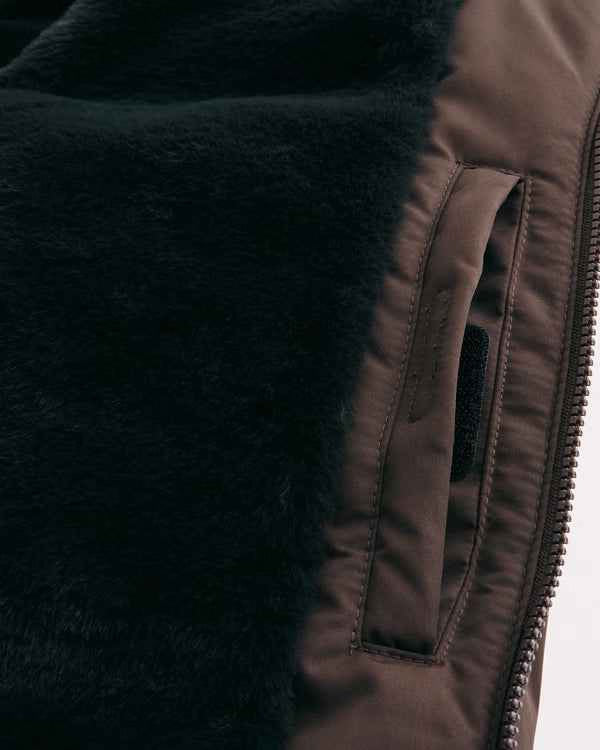 Hollister - Feel Good Faux Fur Puffer Jacket