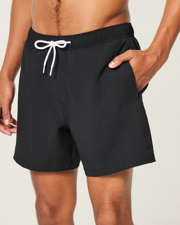 Hollister - Mid-Thigh Seersucker Swim Trunks