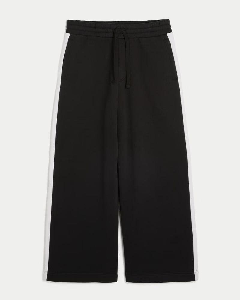 Hollister - Feel Good Ultra Baggy Sweatpants