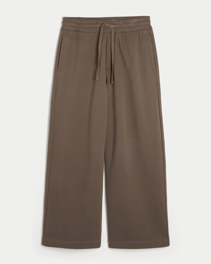 Hollister - Feel Good Ultra Baggy Sweatpants