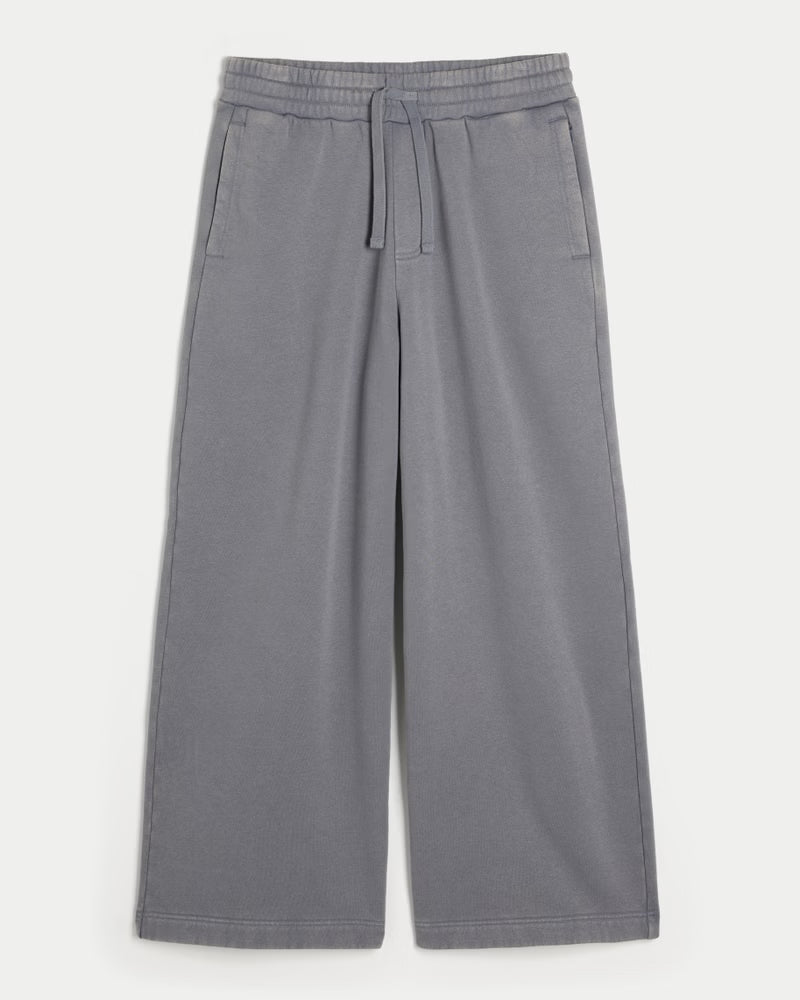 Hollister - Feel Good Ultra Baggy Sweatpants