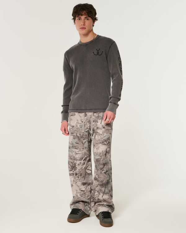 Hollister - Super Baggy Cargo Sweatpants