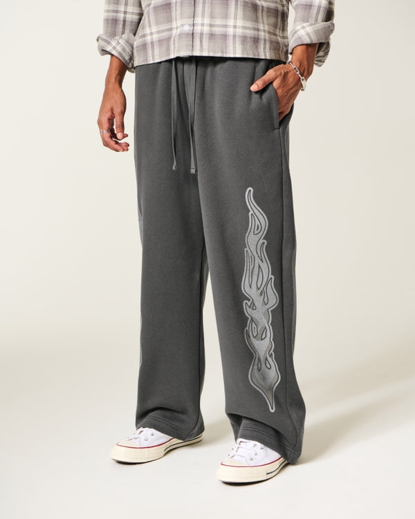 Hollister - Graphic Super Baggy Sweatpants