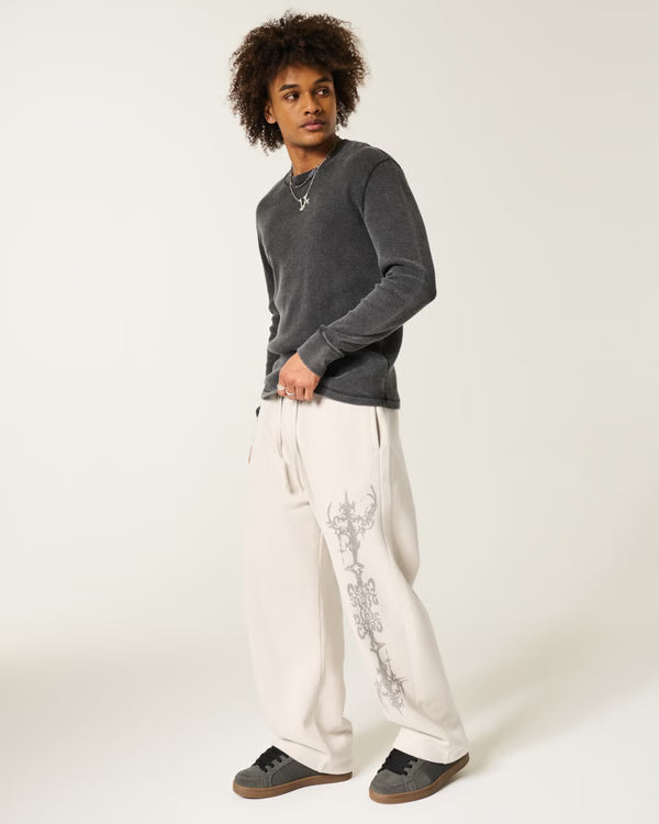 Hollister - Super Baggy Cargo Sweatpants