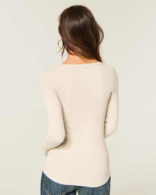 Hollister - Icon Henley